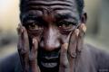 ДЕГГАТИ, Реза. Portrait of a Hutu refugee. Genocide. Rwanda. Kibuye. 1996 г. 