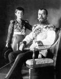 БУЛЛА, Карл. Император Николай II с цесаревичем Алексеем. Санкт-Петербург. 1913 г. 