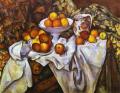СЕЗАНН, Поль. Натюрморт с яблоками и апельсинами. 1900 г. 