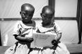 ДЕГГАТИ, Реза. Потерянные дети в Руанде. 1995 г. 