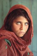 МАККАРРИ, Стив. Afghan Girl. 1984 г. 